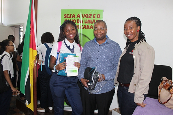 Campanha da União Africana na E.S.Josina Machel